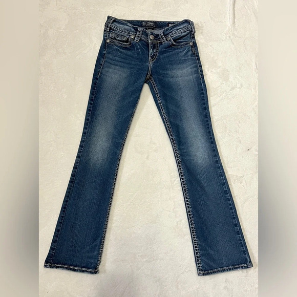 Silver Suki Mid Slim Bootcut Denim Jean - Size 28 - Picture 2 of 12